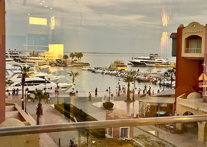 Serenity Sea View - Marina Appartement *