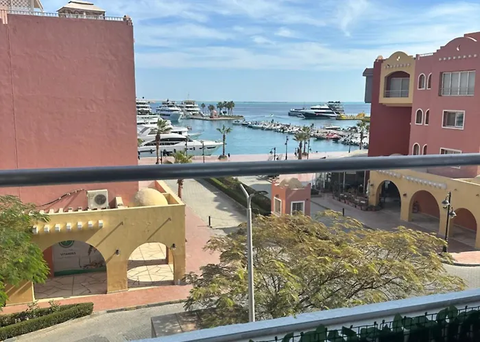 Serenity Sea View - Marina * Hurghada