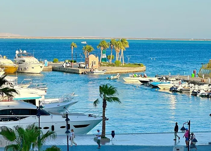 Serenity Sea View - Marina *